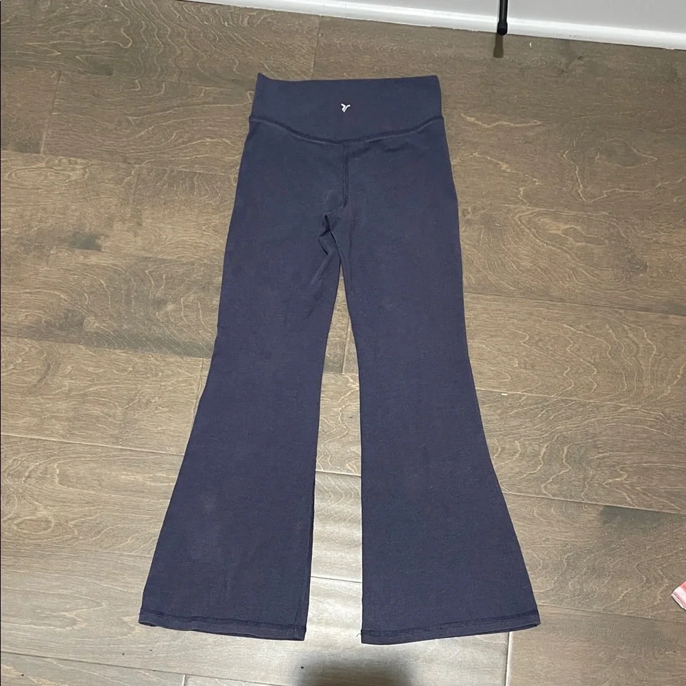 Girl 6-7 Old navy high rise Flared Bottoms